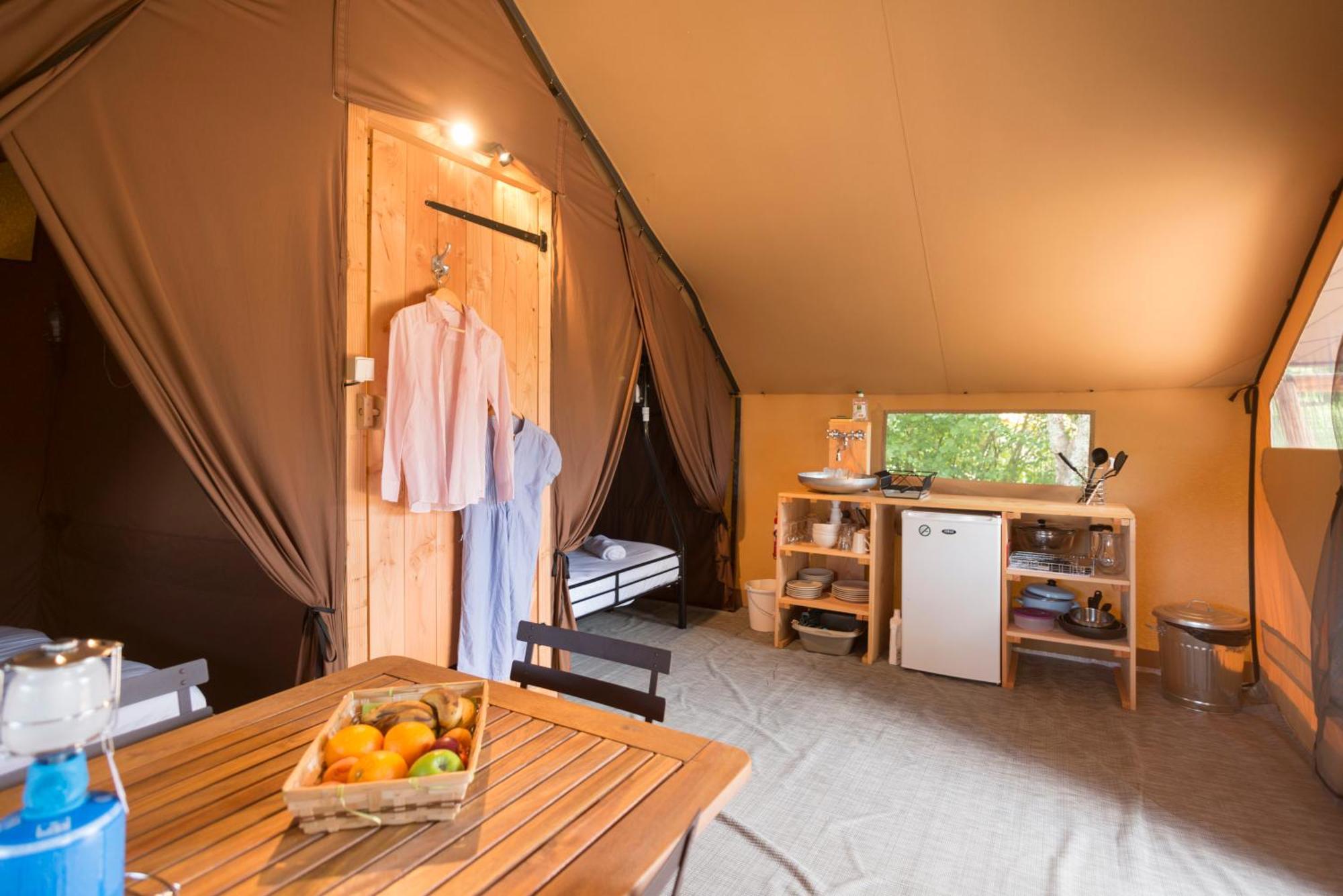 Huttopia La Claree Val-des-Prés Quarto foto